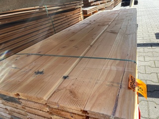 Ca. 84x Douglas Wisselsponning, 18x190mm, lengte 400cm